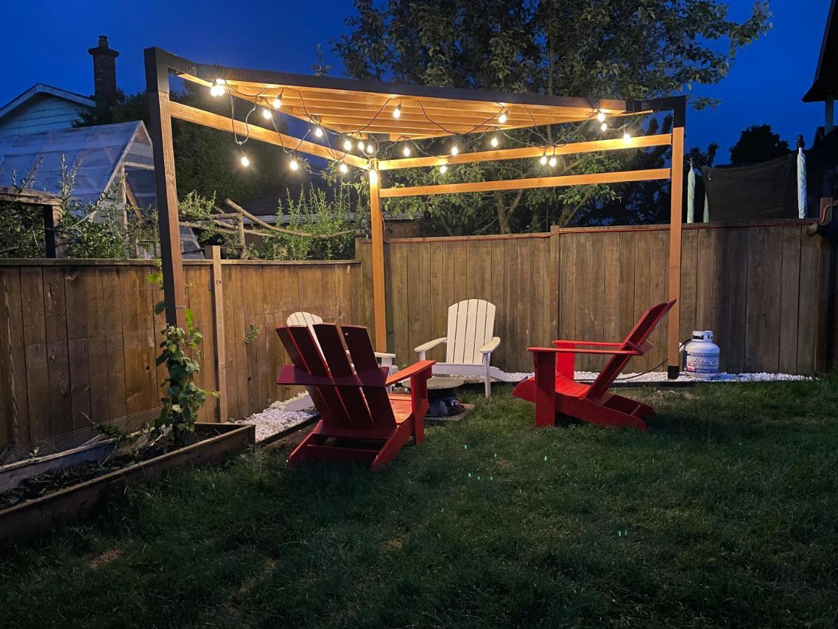 Sooke Vacation Suite Esterno foto